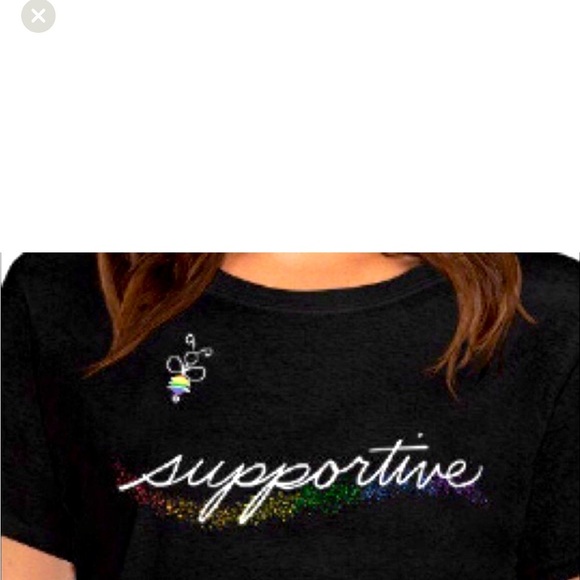 Black “Bee Supportive” Graphic T Large - Picture 2 of 2